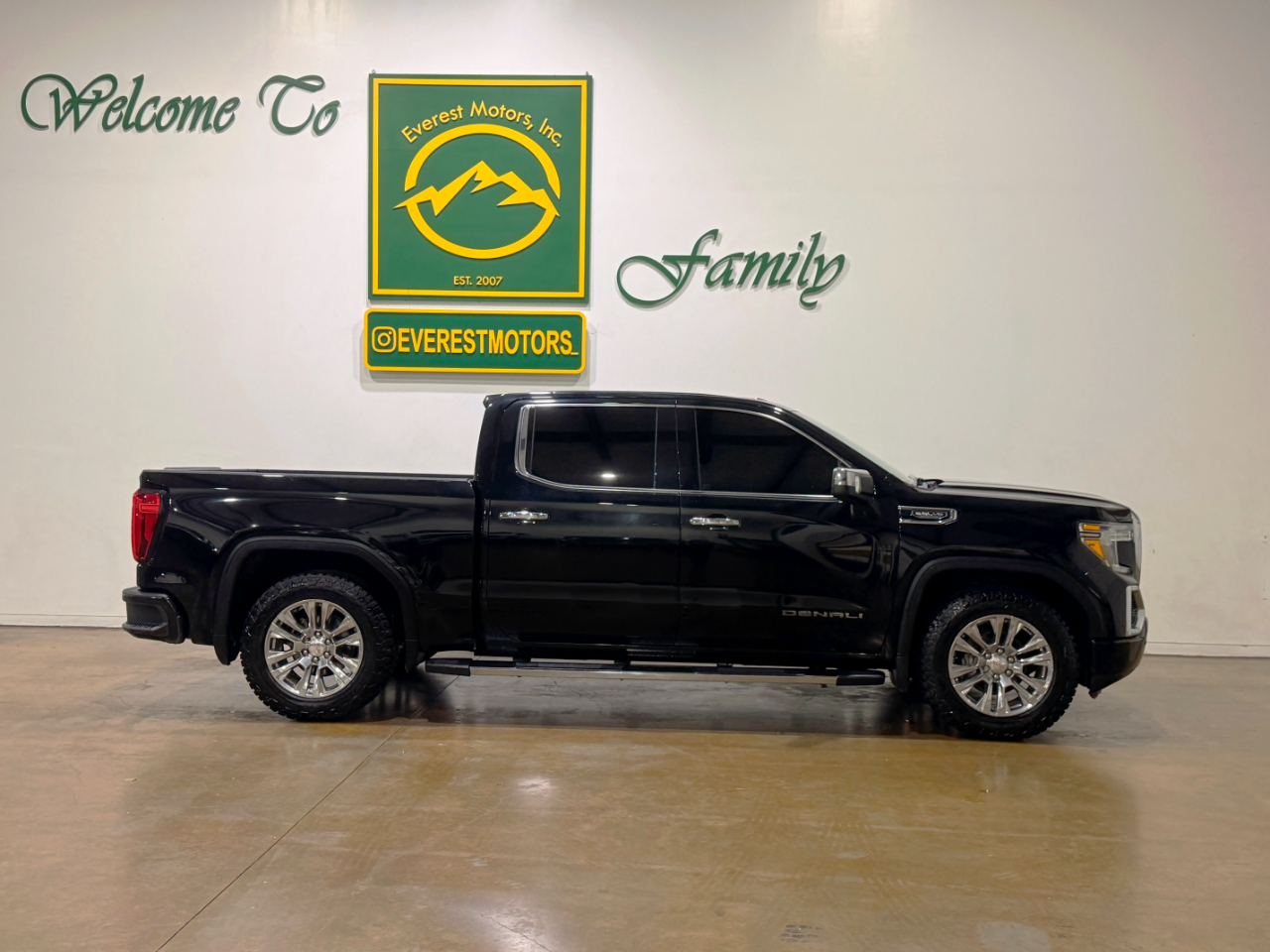 gmc sierra 1500 denali 2019 3GTP8FED8KG250087 image gmc sierra 1500 denali 2019 3GTP8FED8KG250087 image